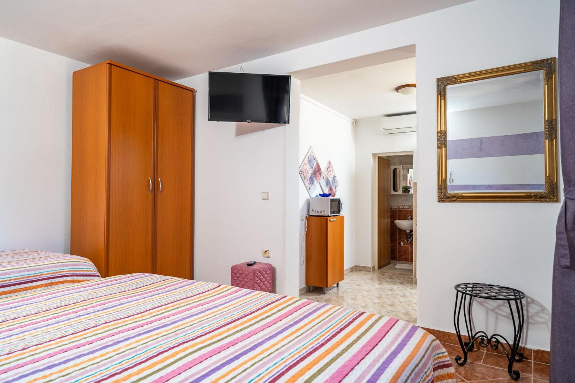 Apartments Nikolina Lumbarda Pokoj fotografie