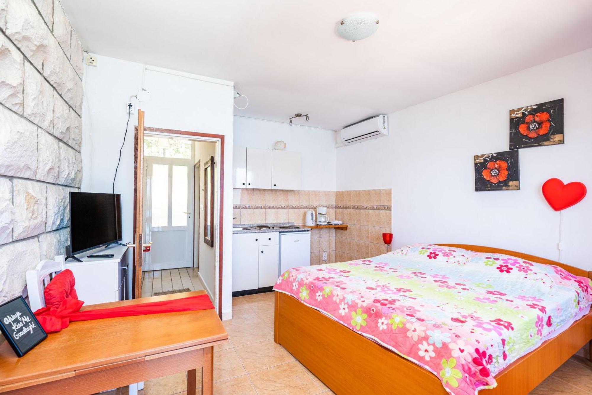 Apartments Nikolina Lumbarda Pokoj fotografie