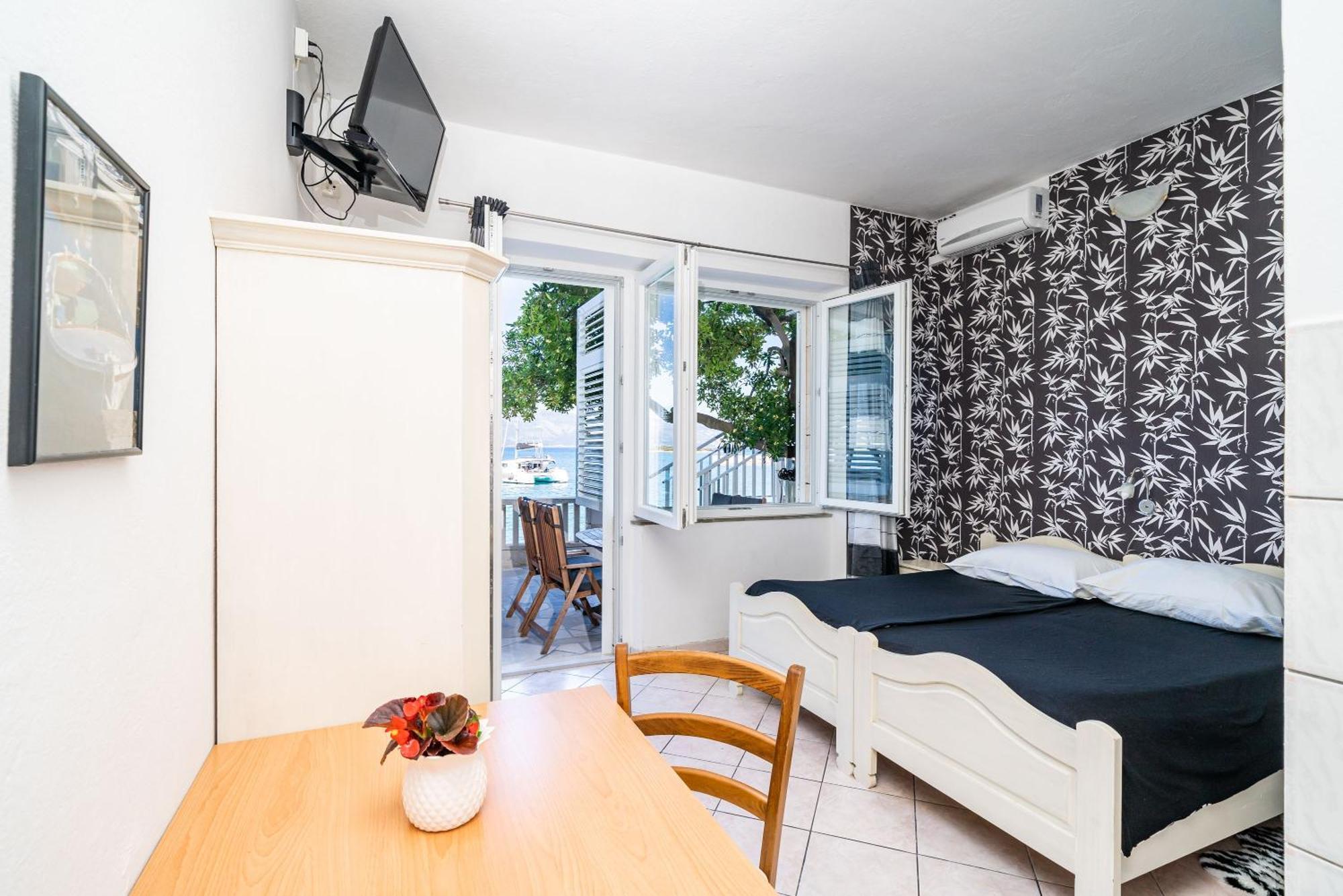Apartments Nikolina Lumbarda Pokoj fotografie